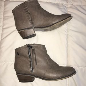 boutique grey booties
